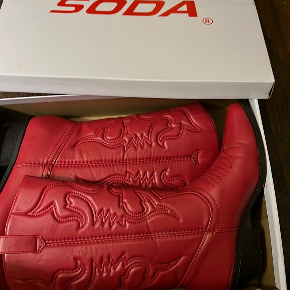 Soda CowGirl boots